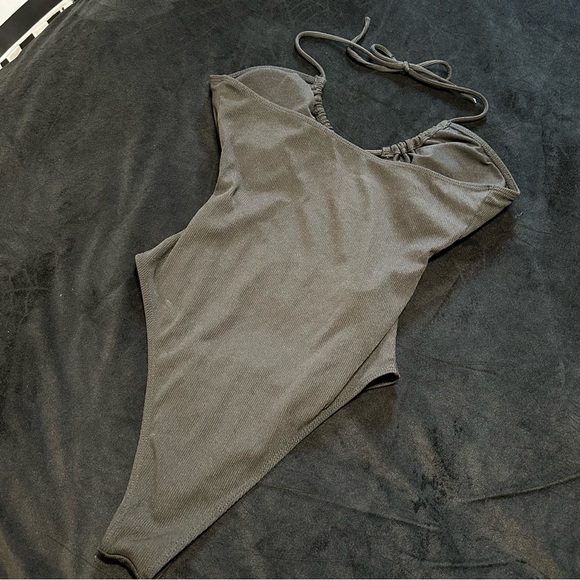 Black Swimsuit, SM - Picture 5 of 5